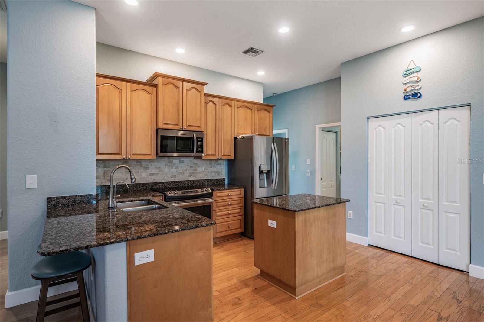 2008 Pointe Alexis, Tarpon Springs, FL 34689