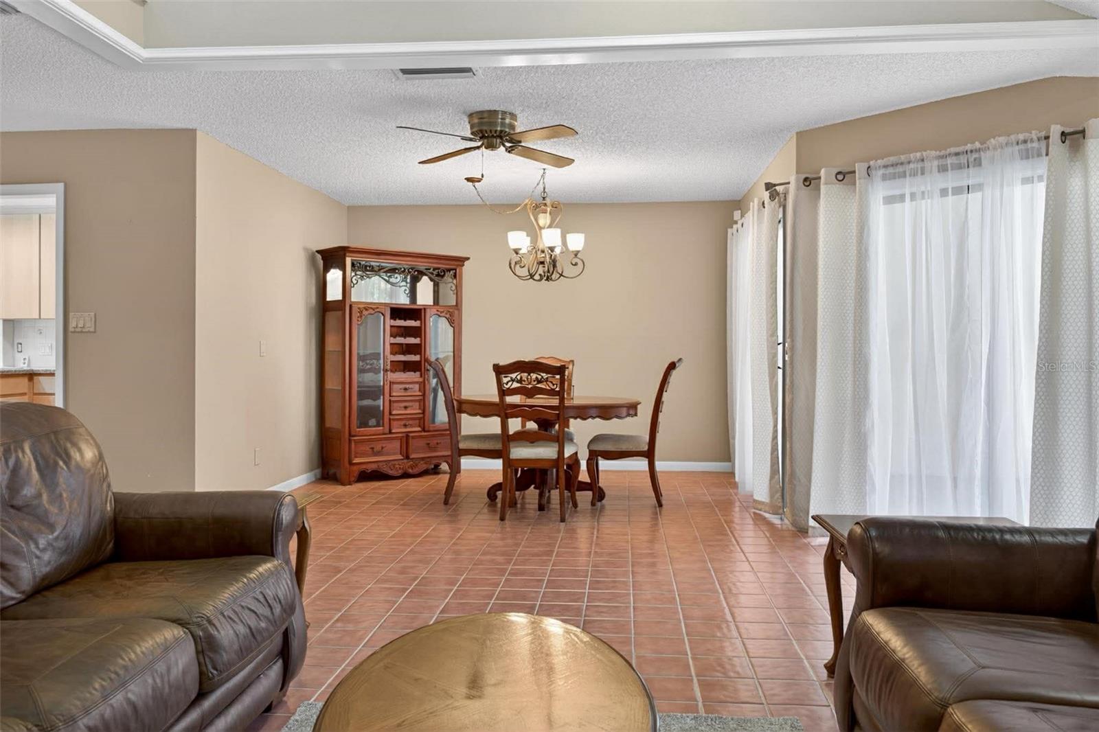 603 Waterwood, Yalaha, FL 34797