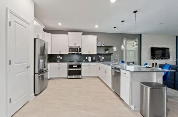9254 Sommerset Hills, Davenport, FL 33896