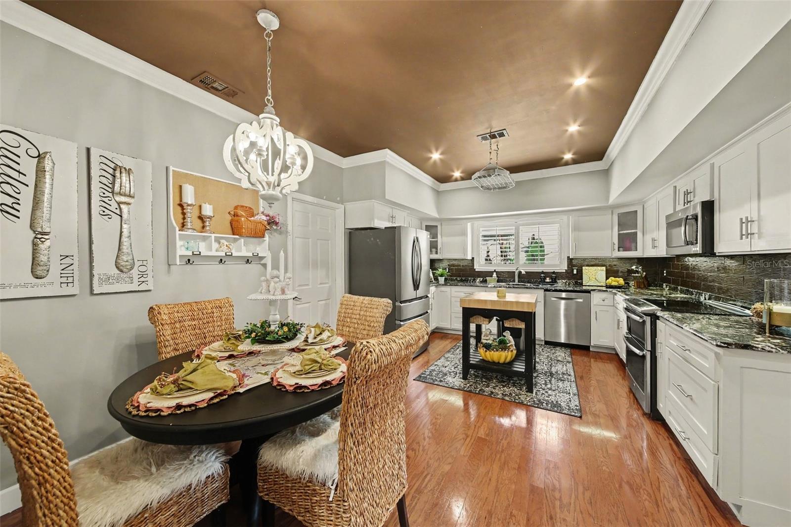 2406 Sweetwater Country Club, Apopka, FL 32712