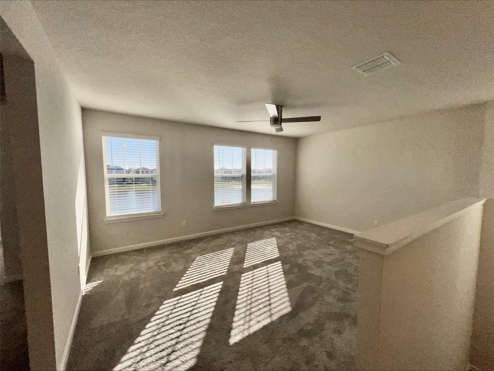 6098 Windy Leaf Aly, St Cloud, FL 34771