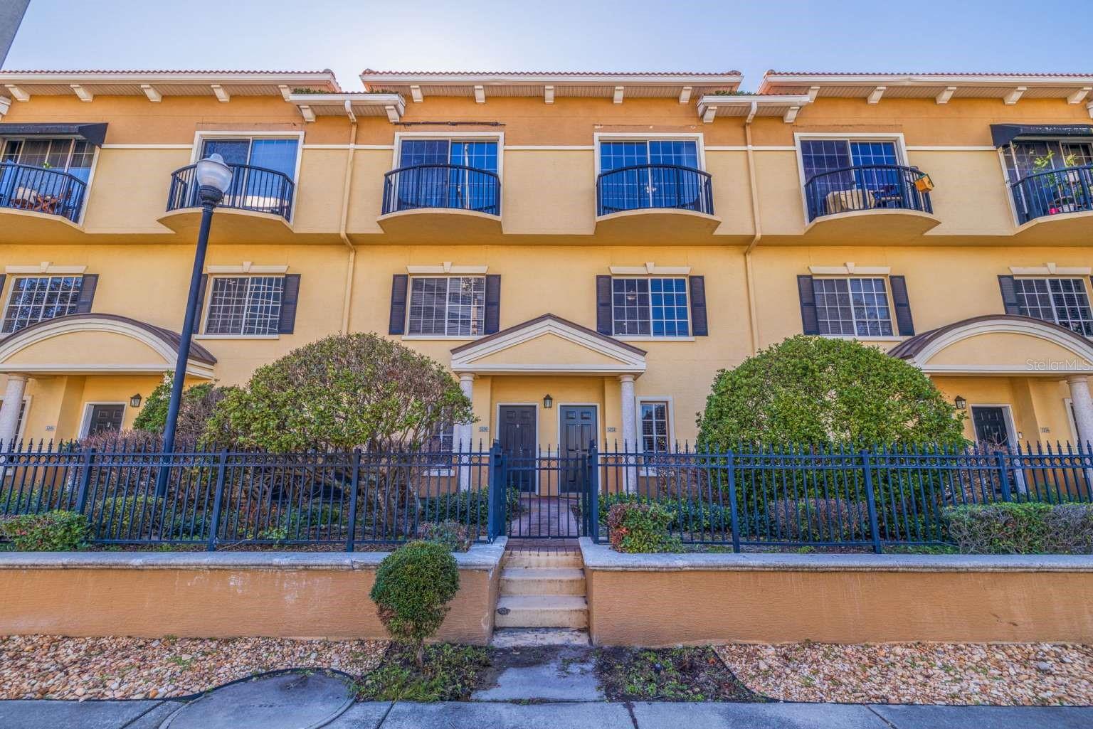 5252 Kennedy, Tampa, FL 33609