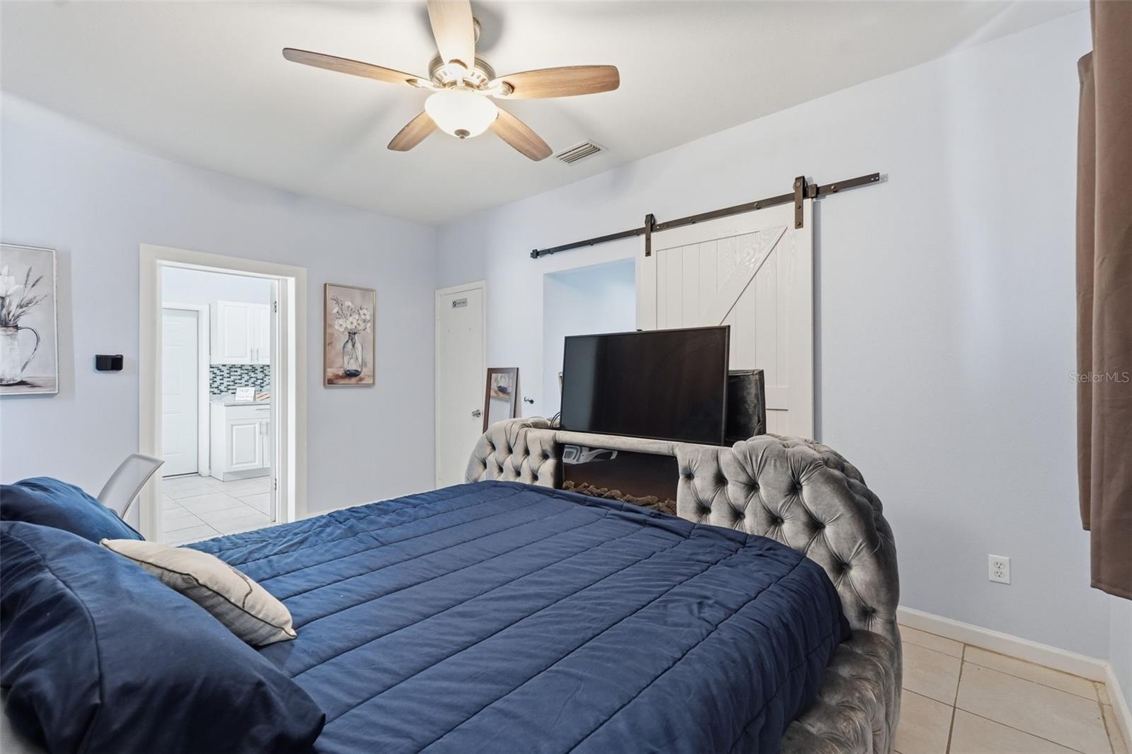 10107 Aster, Tampa, FL 33612