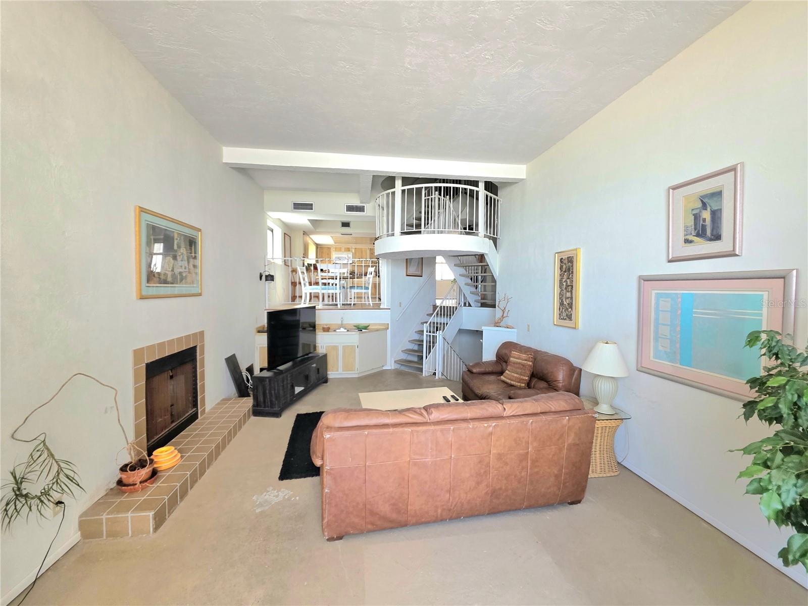 3001 Atlantic Unit 300, New Smyrna Beach, FL 32169