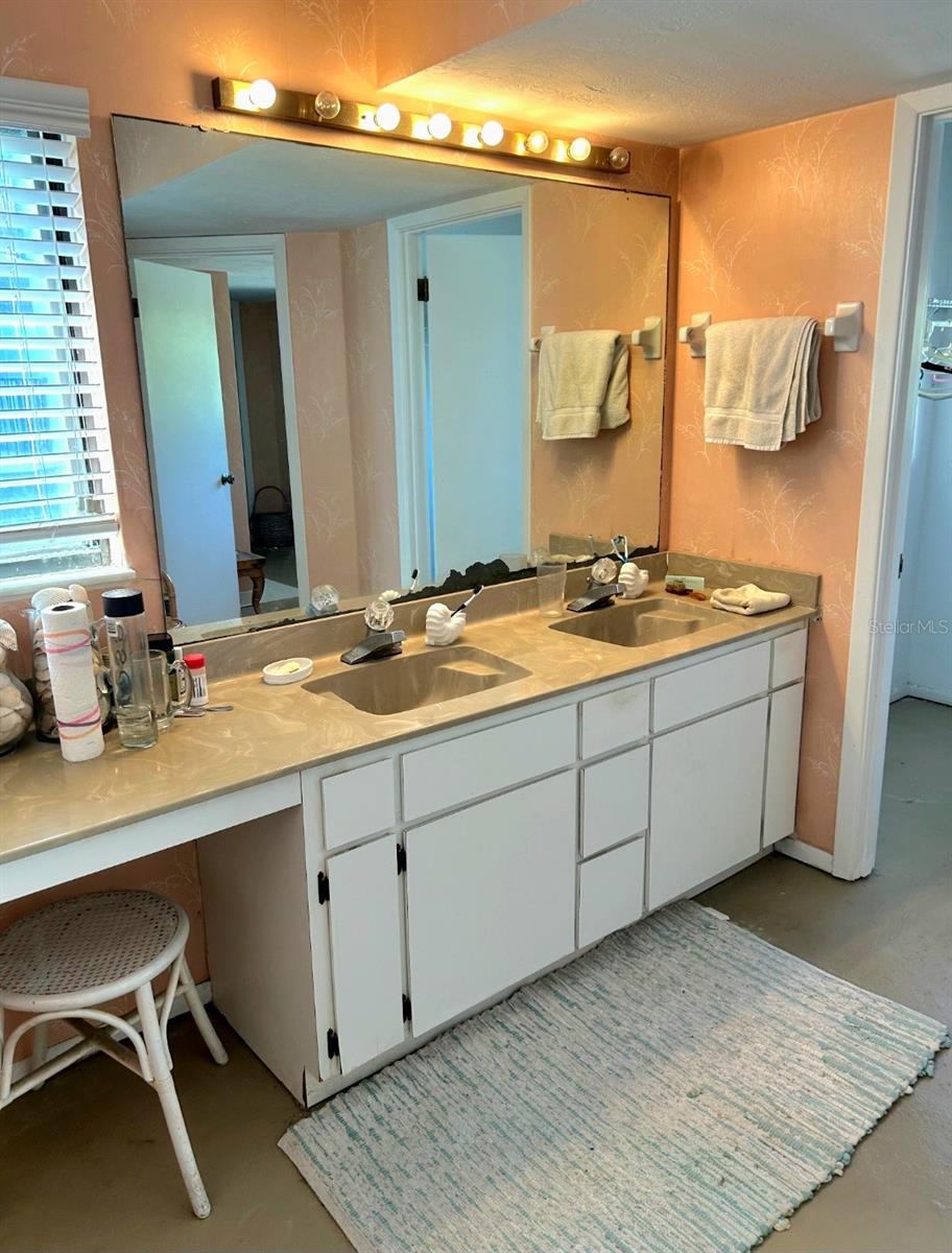 3001 Atlantic Unit 300, New Smyrna Beach, FL 32169