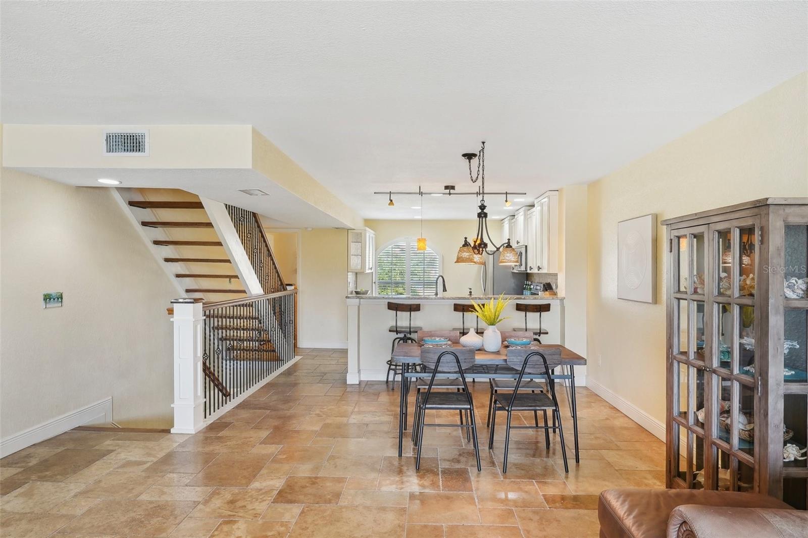 637 Pinellas Bayway Unit 105, Tierra Verde, FL 33715