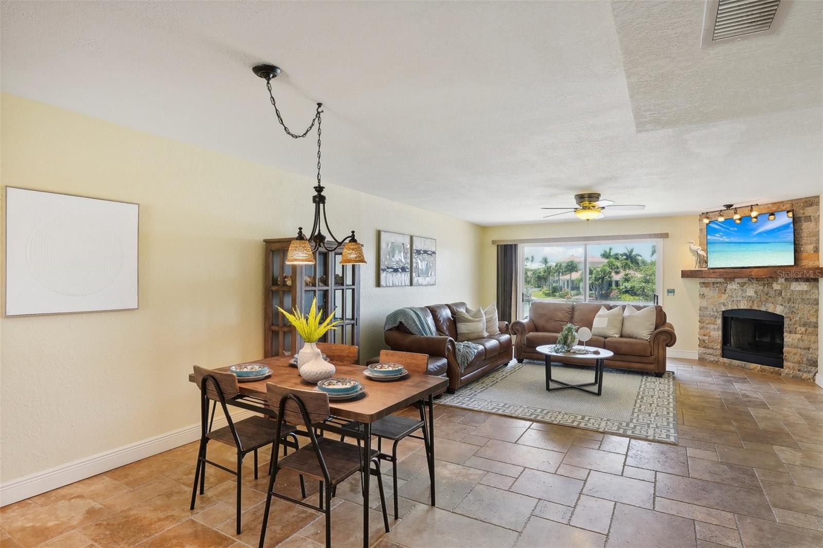 637 Pinellas Bayway Unit 105, Tierra Verde, FL 33715