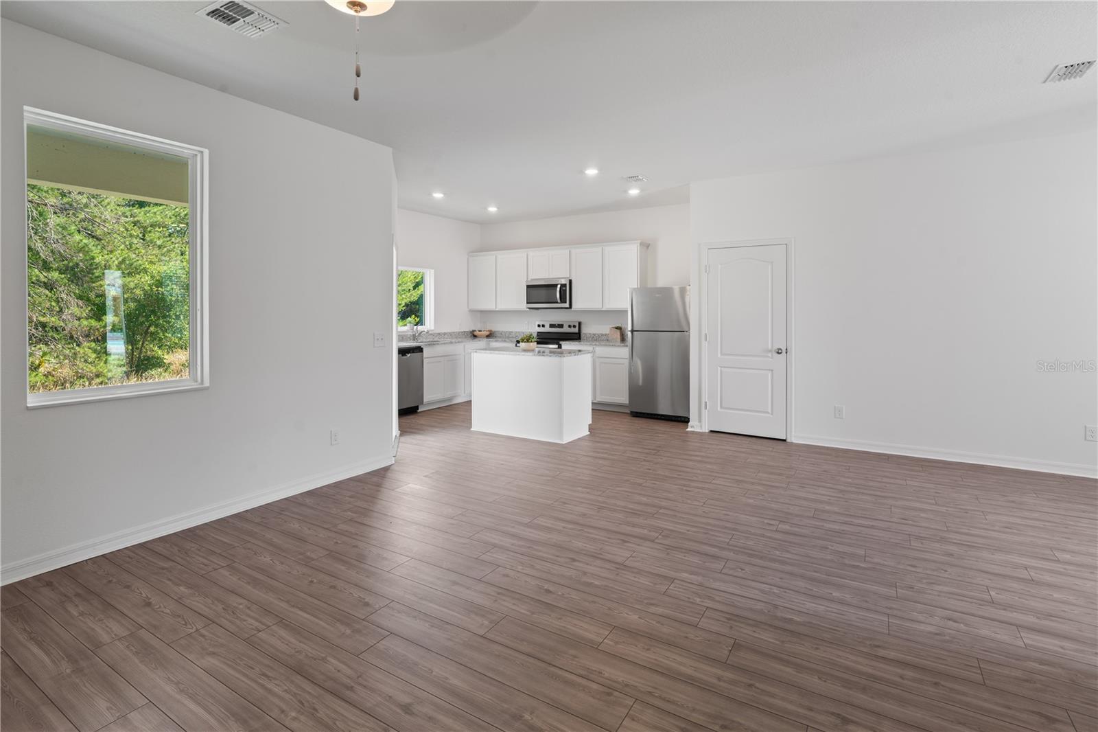 563 Bay Leaf, Kissimmee, FL 34759