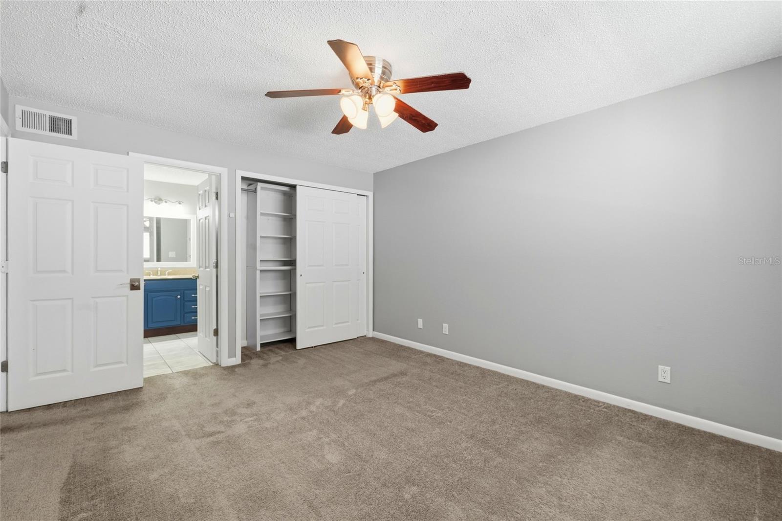 6033 34th Unit 80, Bradenton, FL 34210