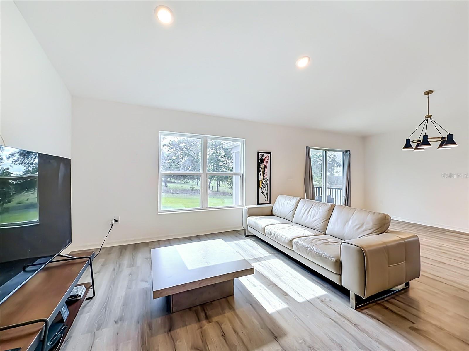 1507 Geranium, Mascotte, FL 34753