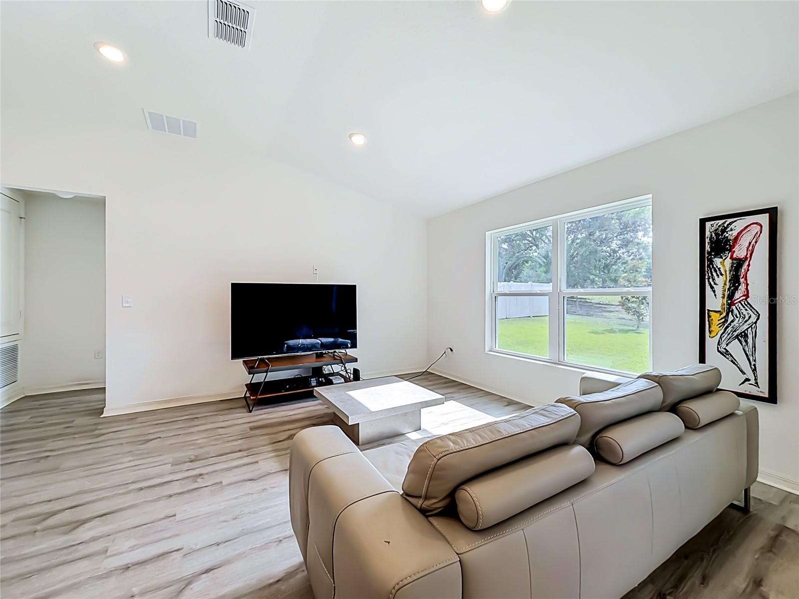 1507 Geranium, Mascotte, FL 34753