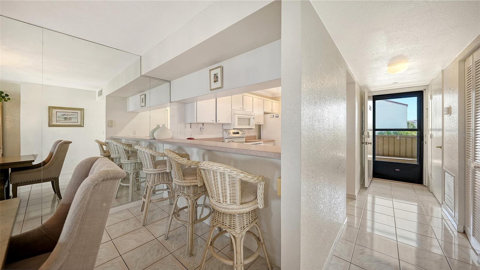 6234 Midnight Pass Unit 307, Sarasota, FL 34242