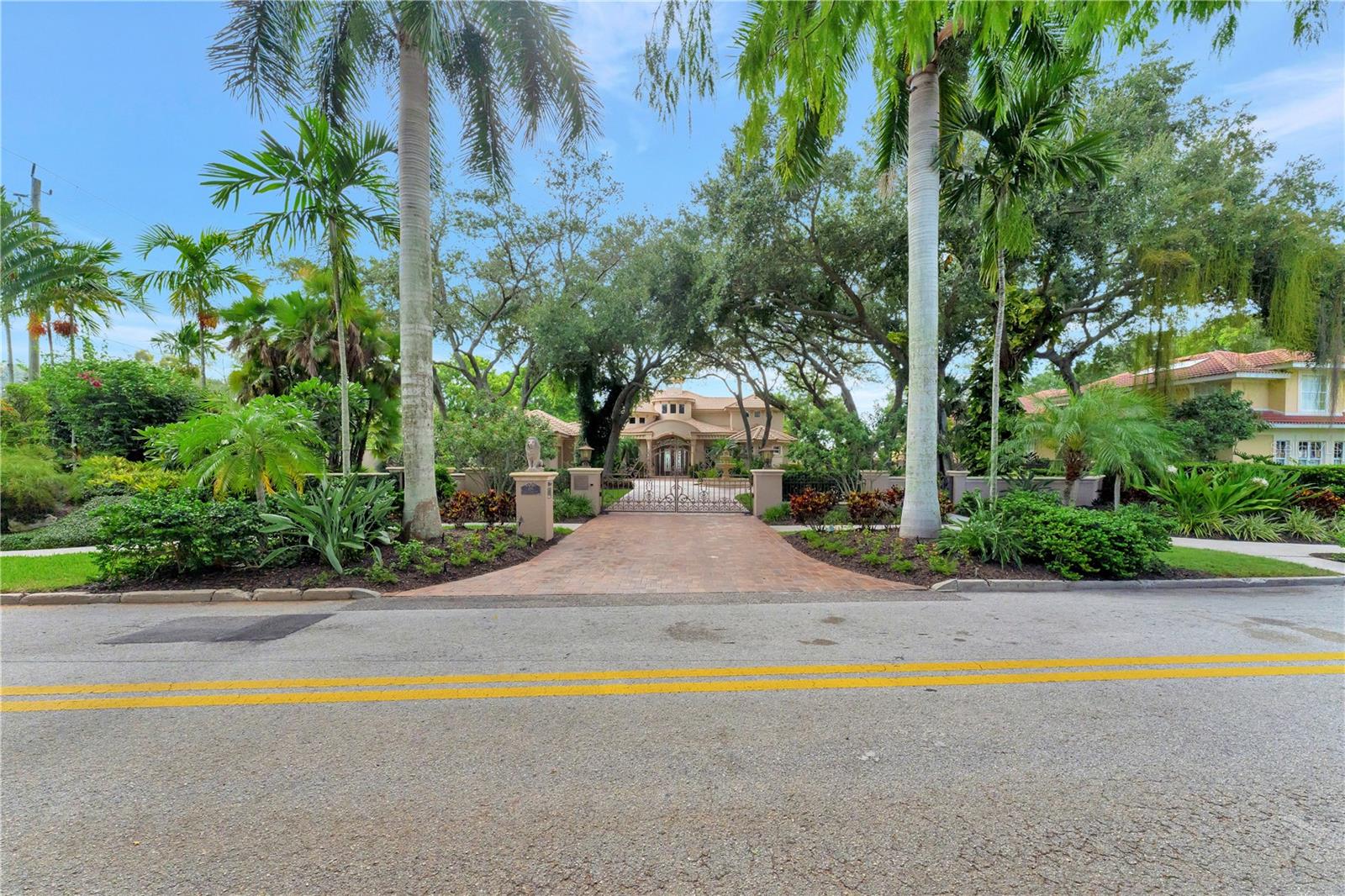416 81st, Bradenton, FL 34209