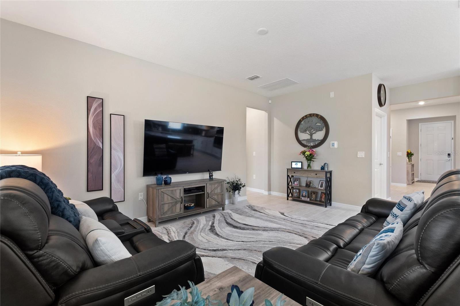 1333 Zesty Citrus Ln, Minneola, FL 34715