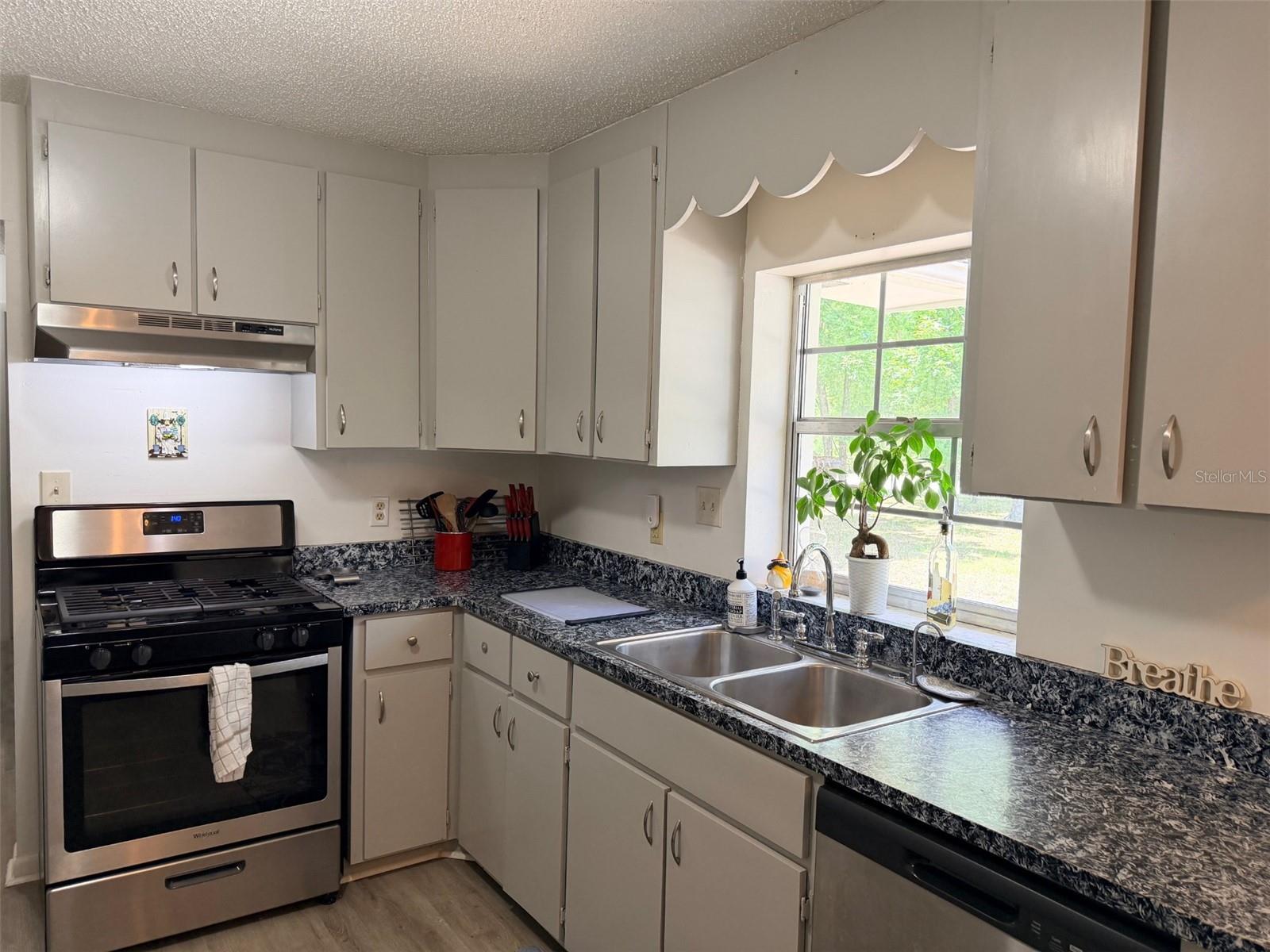 288 899th, Old Town, FL 32680