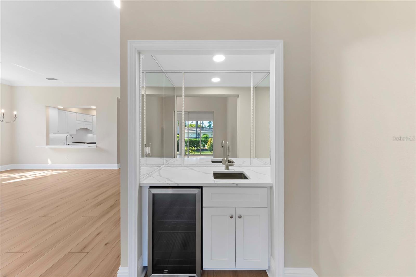 4424 Highland Unit 5, Sarasota, FL 34235