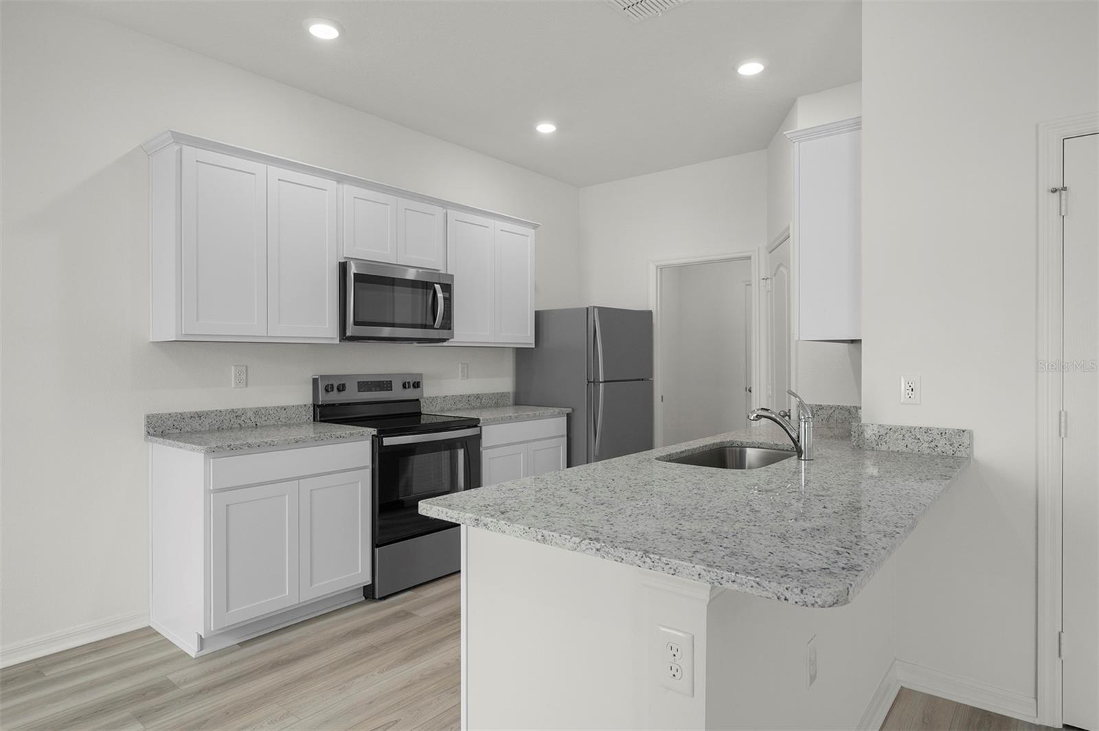 13348 Tula, Astatula, FL 34705