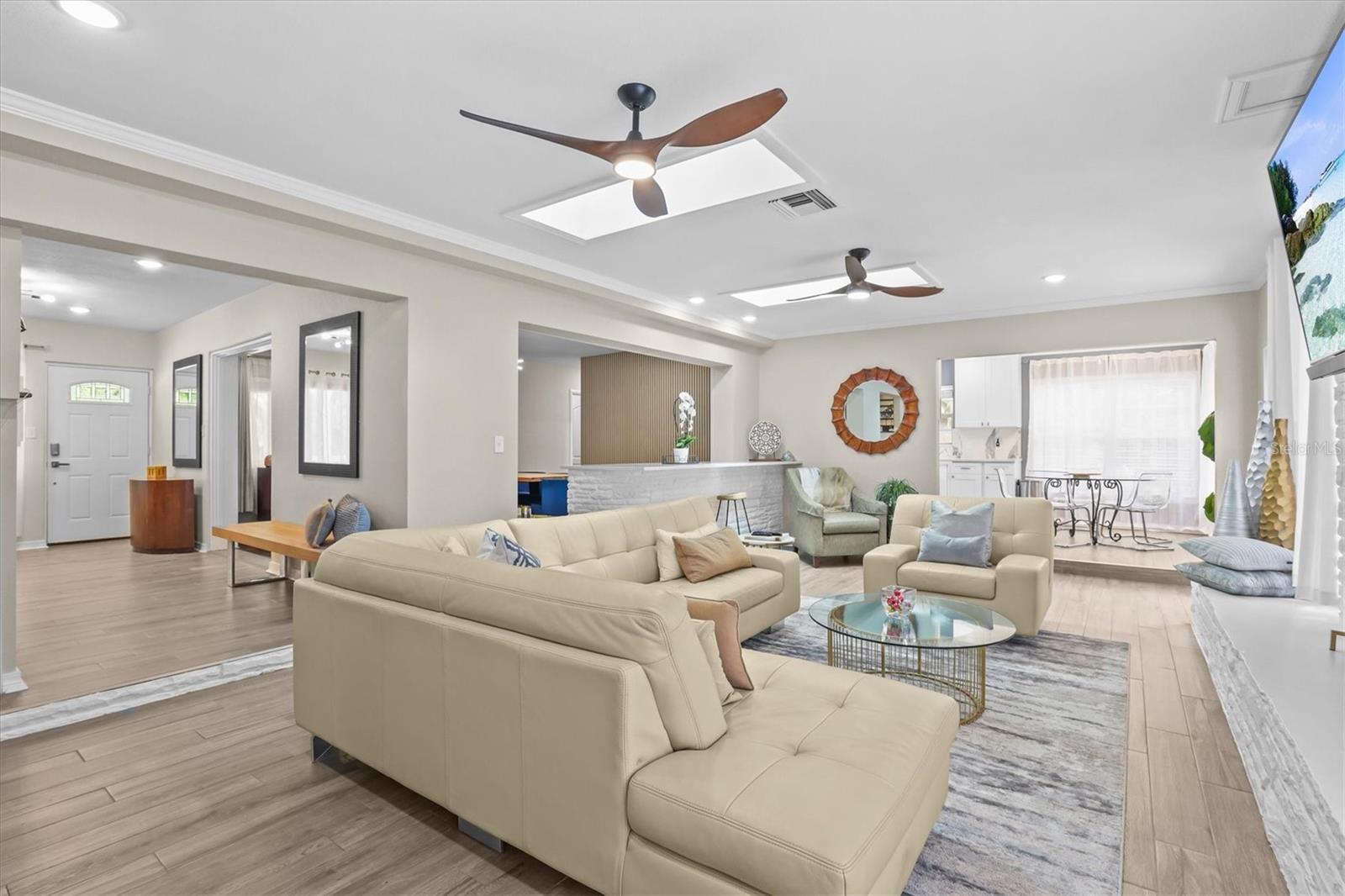 231 Lime, Dunedin, FL 34698