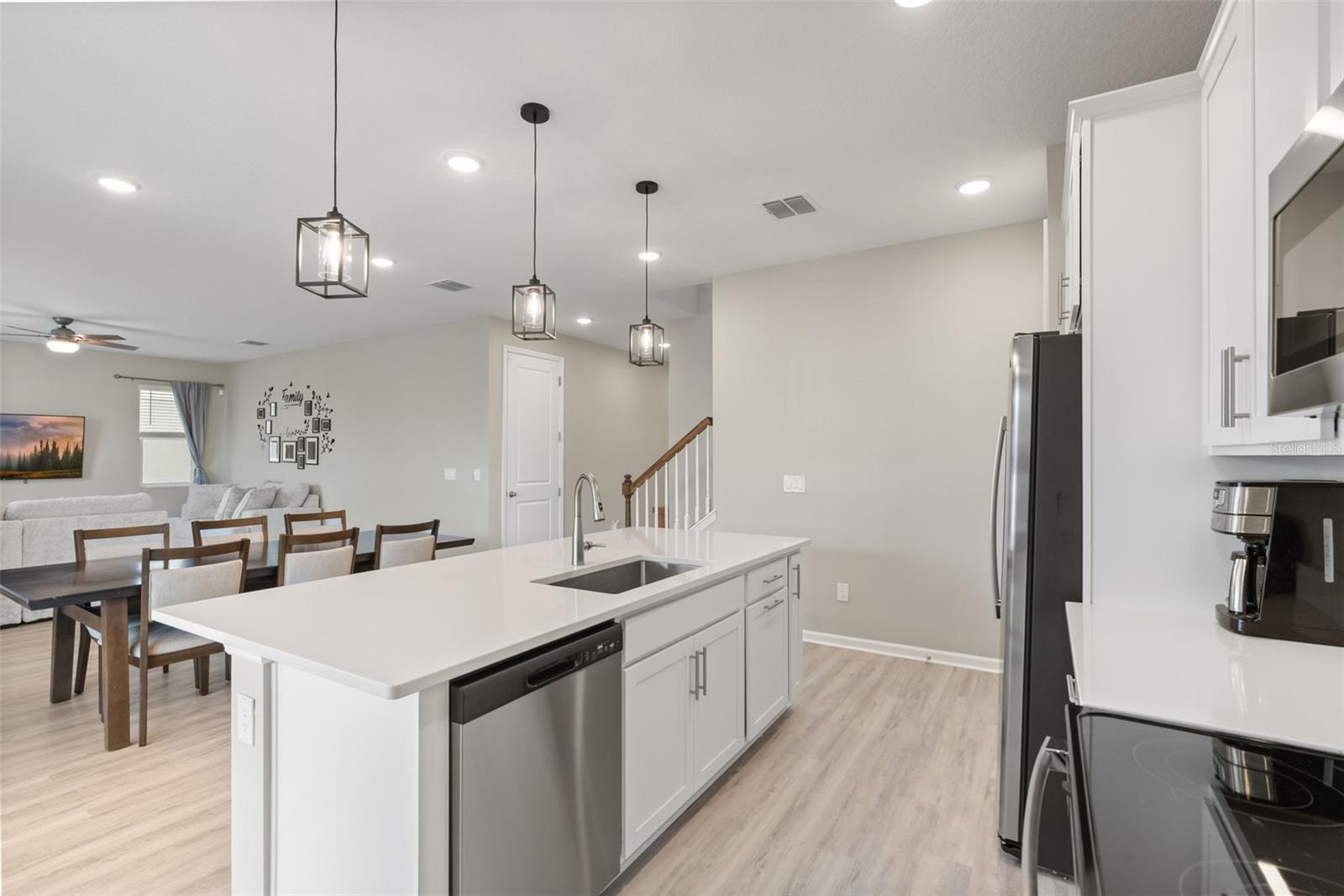 1542 Sugarbelle, Mascotte, FL 34753