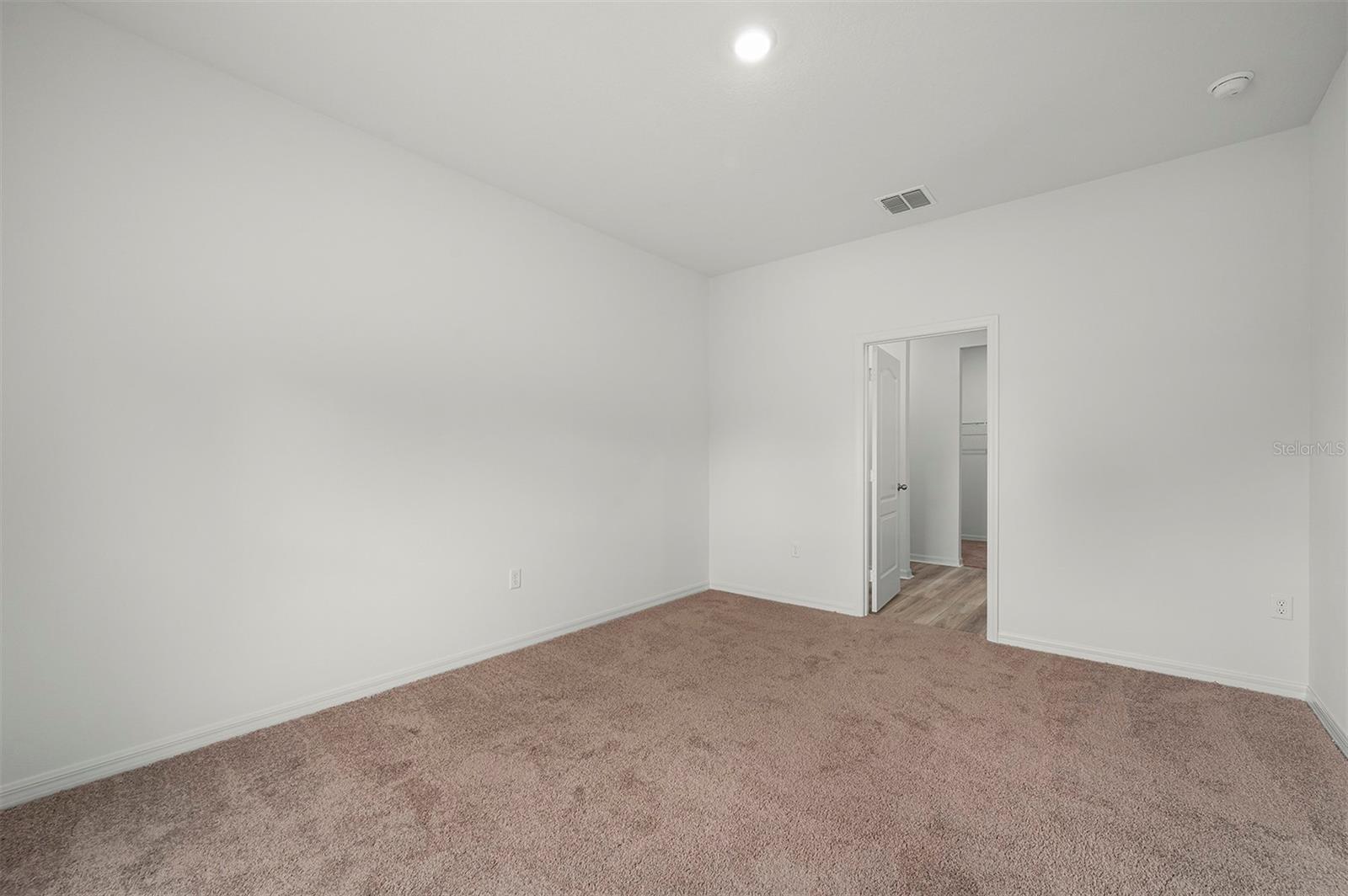 13352 Tula Loop, Astatula, FL 34705