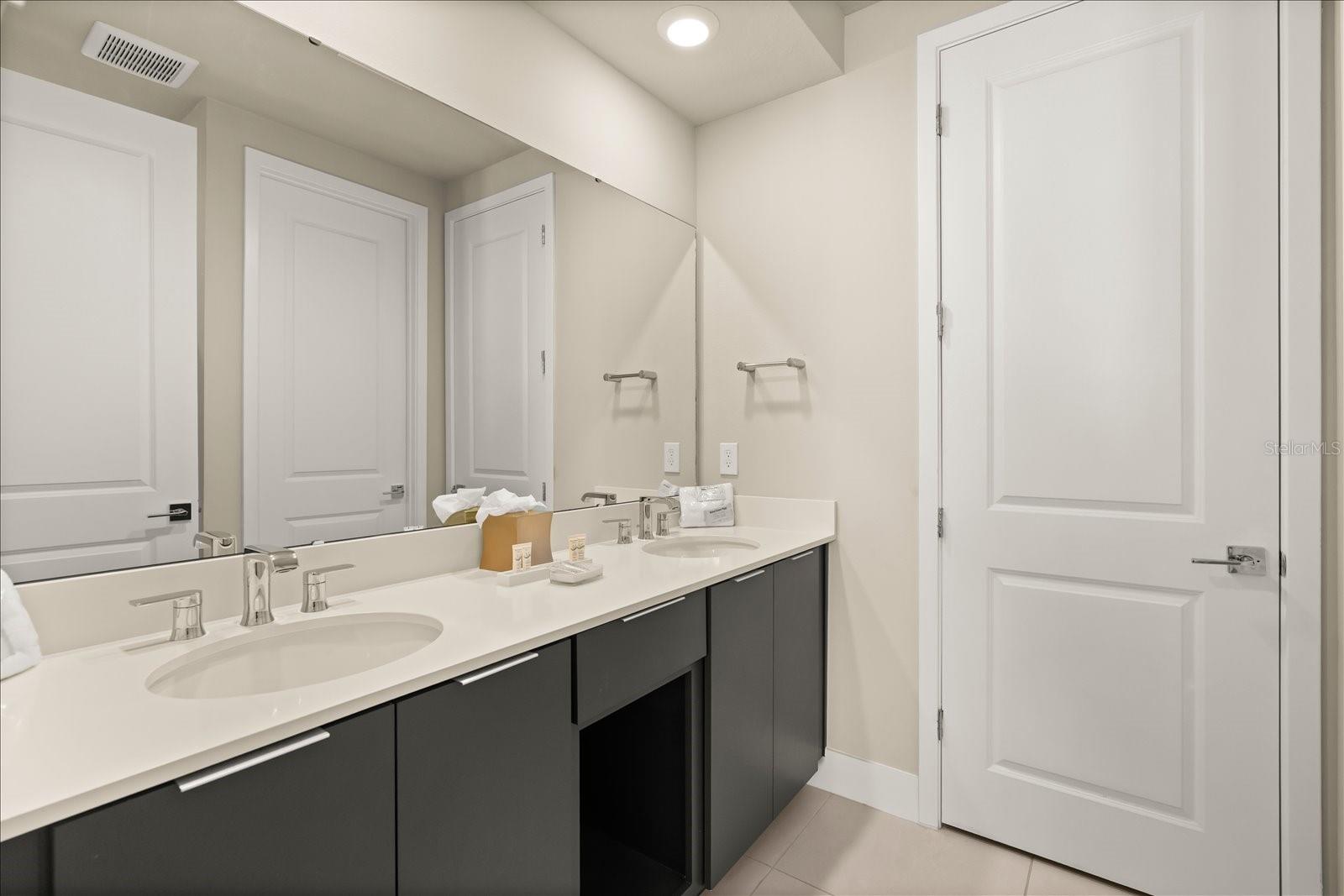 7770 Sandy Ridge Unit 218 BLDG 28 - Elevator, Kissimmee, FL 34747