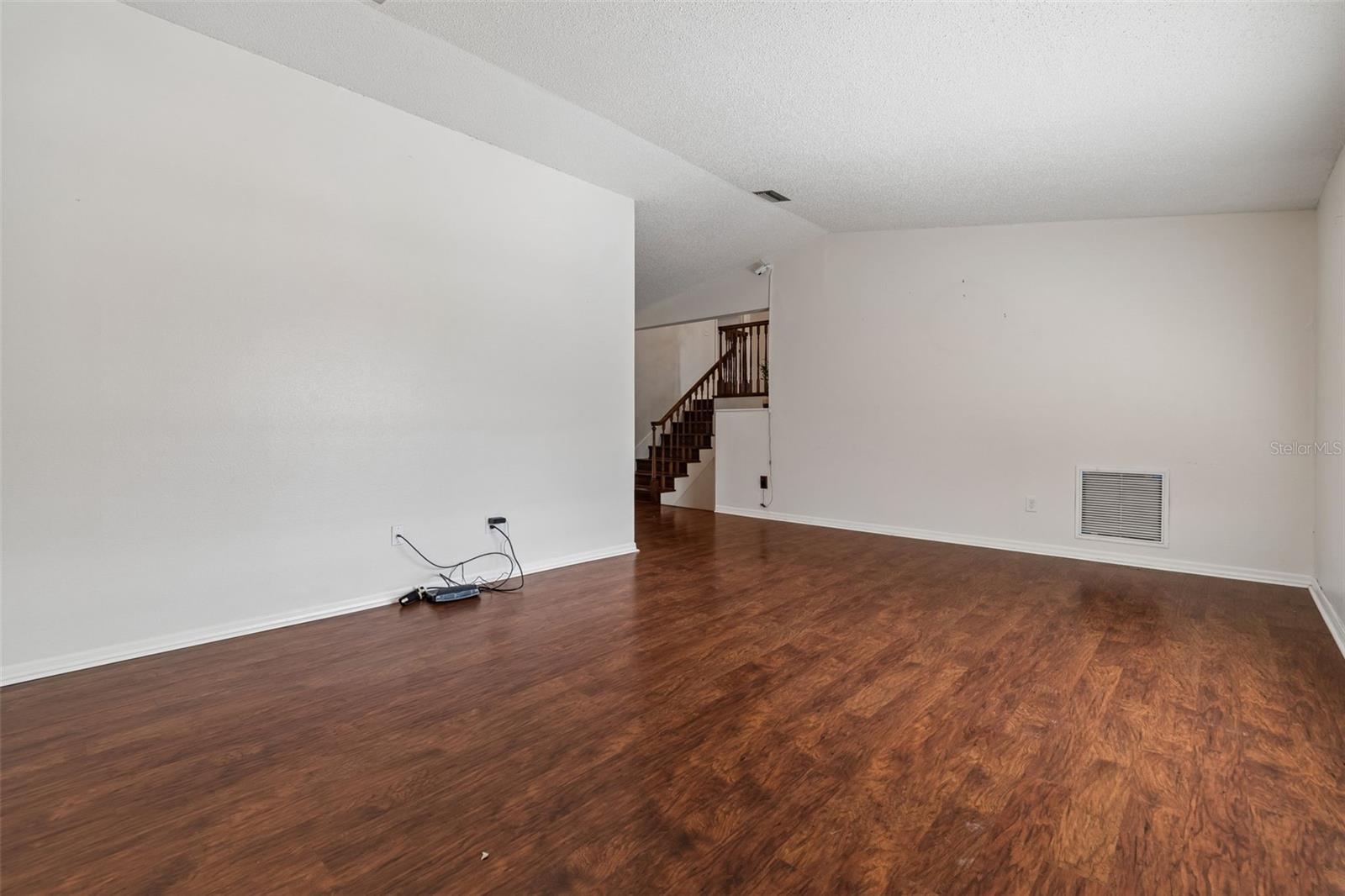 2620 Giant, Seffner, FL 33584