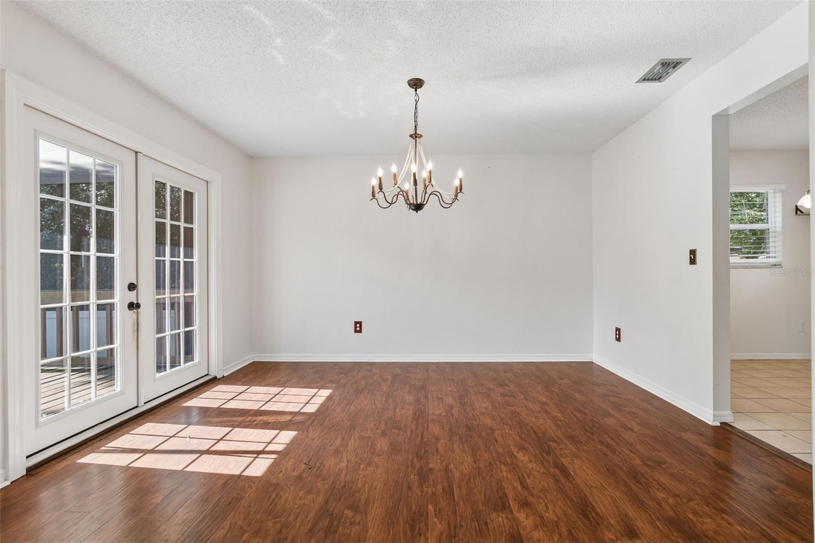 2620 Giant, Seffner, FL 33584