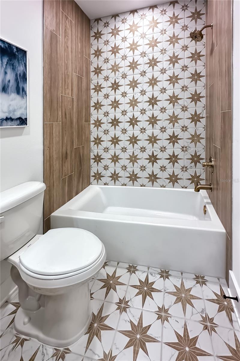 1308 Columbus Unit 2, Tampa, FL 33605