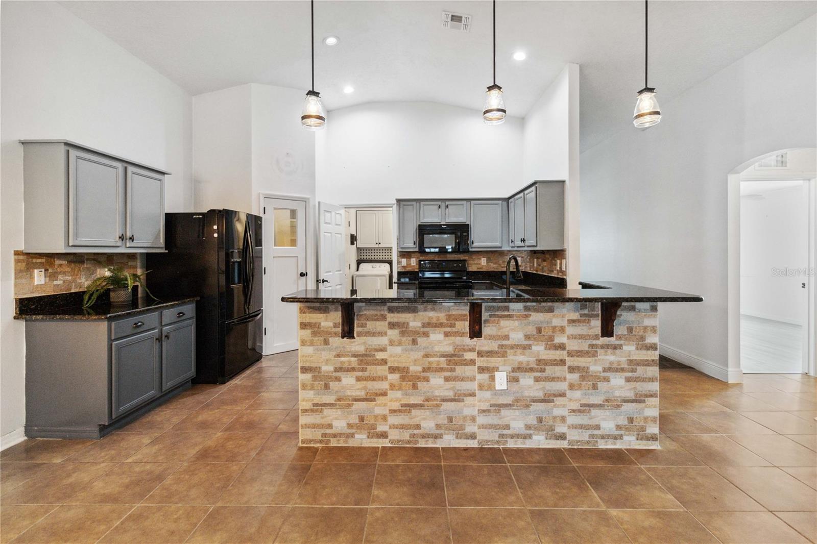 402 Rio Grande, Poinciana, FL 34759