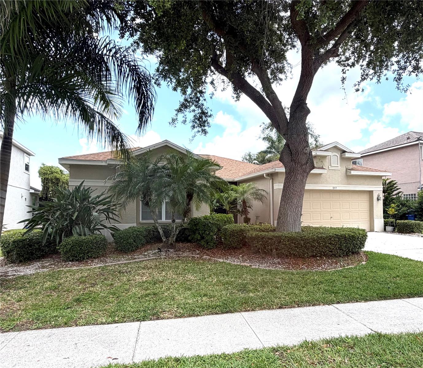 217 36th, Bradenton, FL 34208