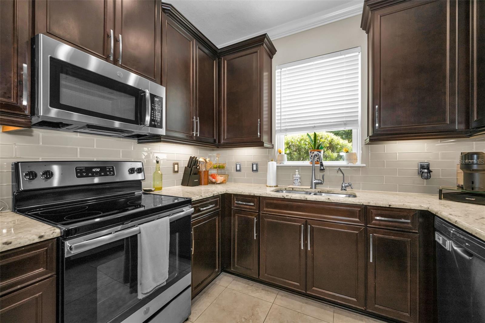 26399 Limestone Springs, Wesley Chapel, FL 33544