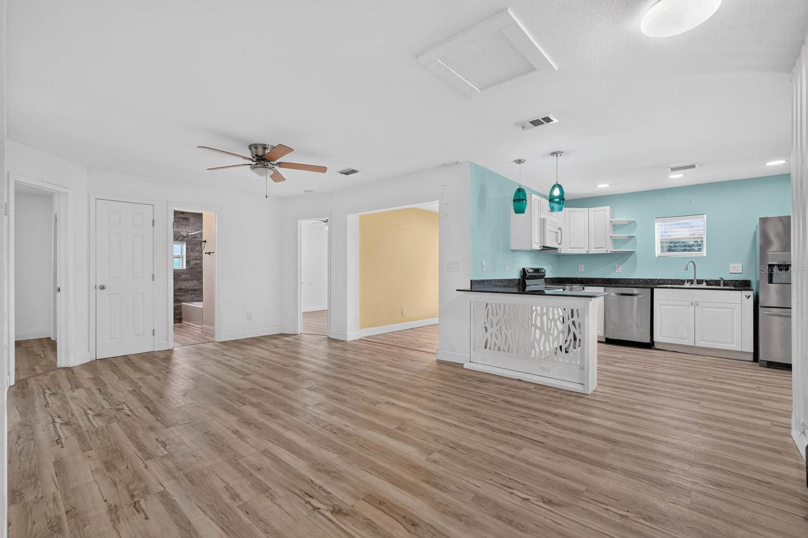 2005 Schulte, Daytona Beach, FL 32118
