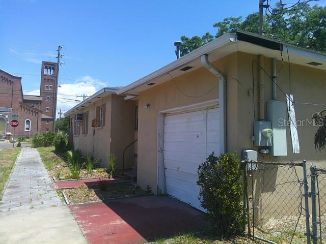2040 22nd, St Petersburg, FL 33712