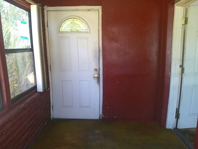 2040 22nd, St Petersburg, FL 33712