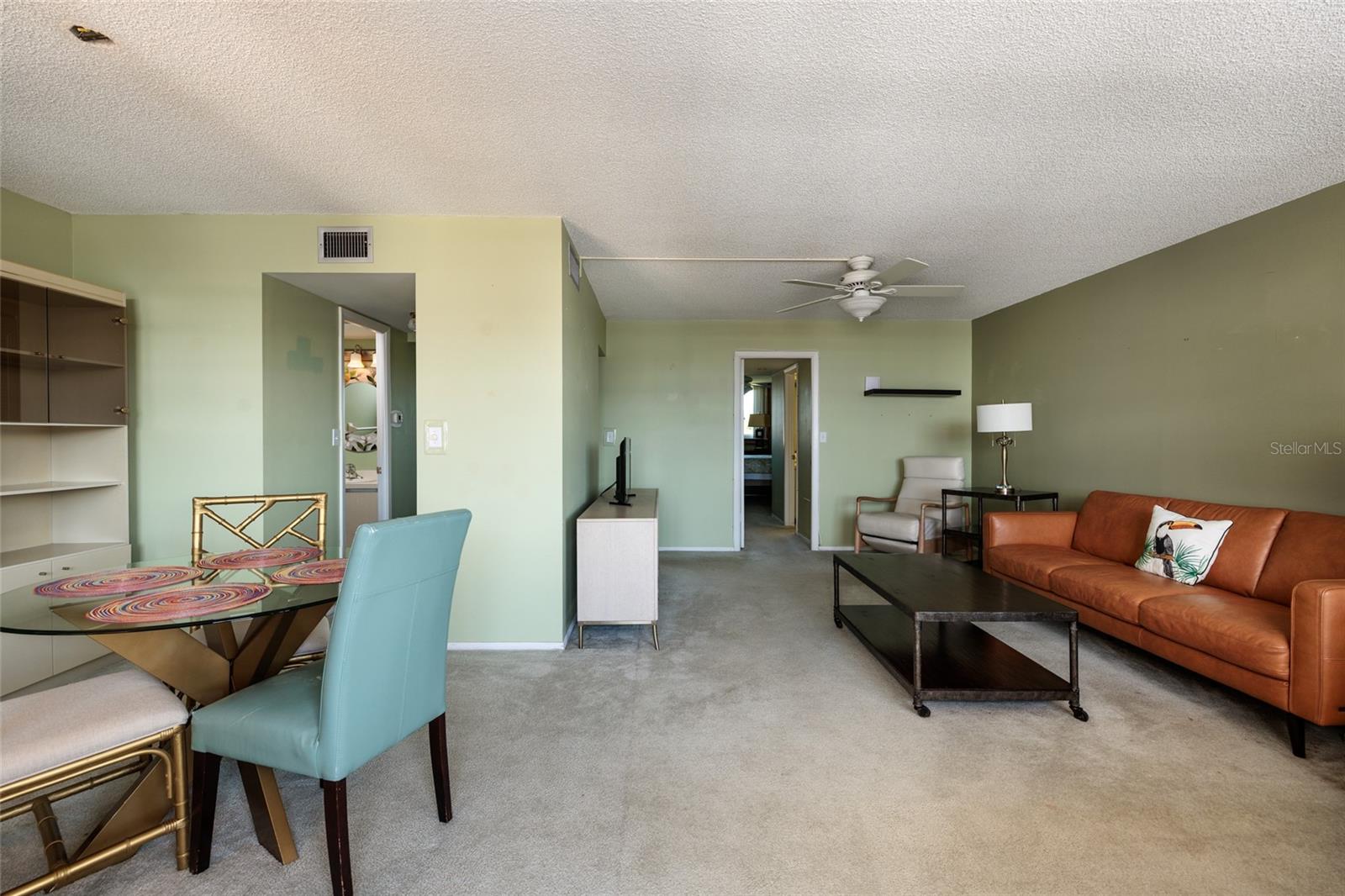 4915 Bay Unit 331, St Petersburg, FL 33703