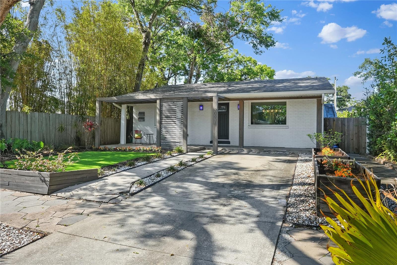 3027 Burlington, St Petersburg, FL 33713