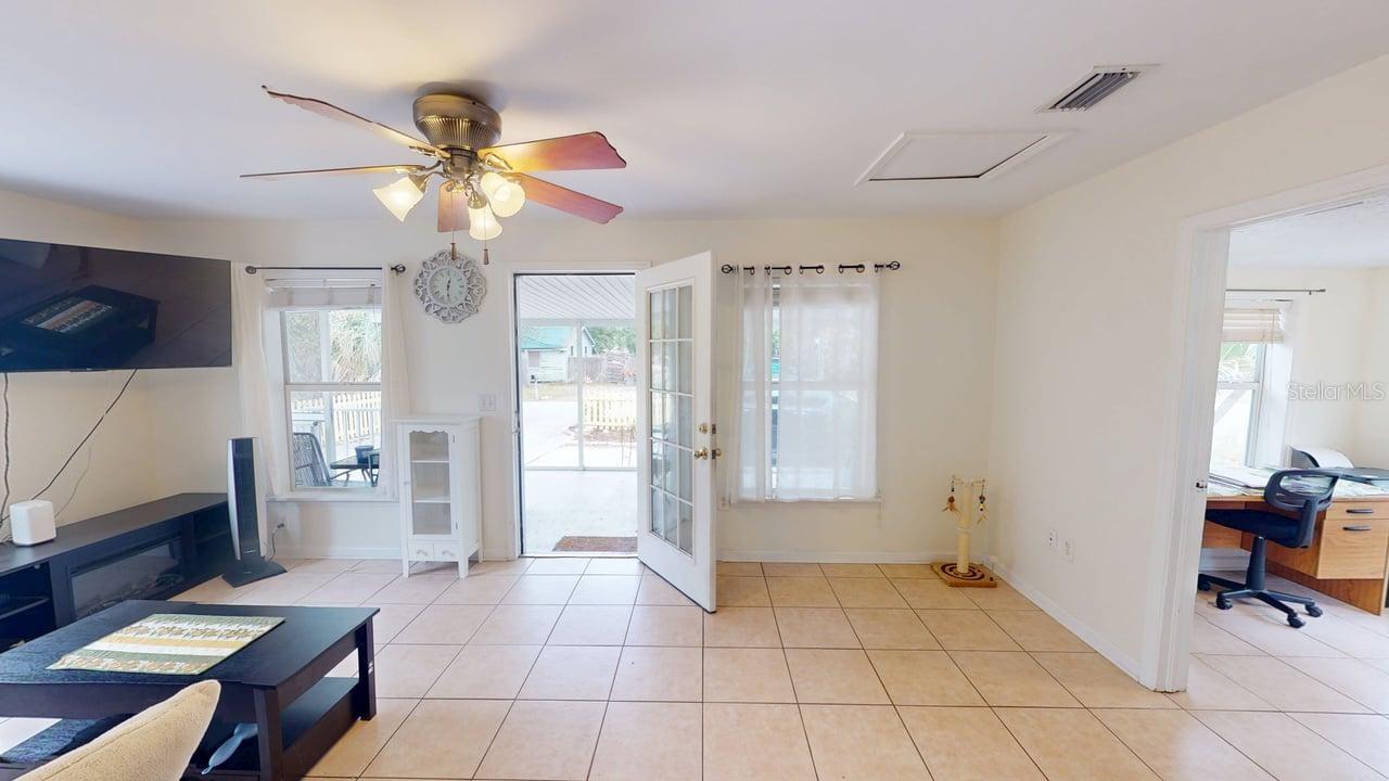 2912 Hawthorne, Sarasota, FL 34239
