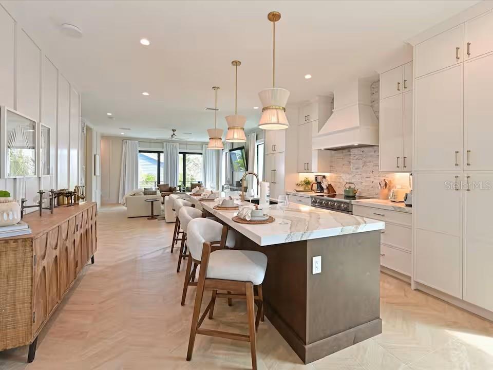 2209 Avenue B, Bradenton Beach, FL 34217