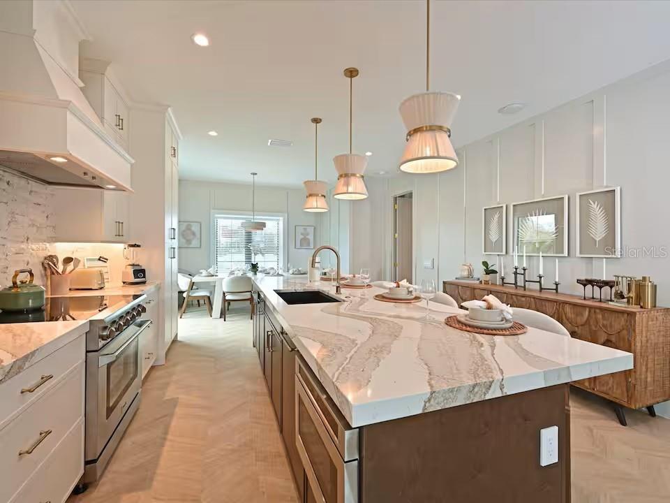 2209 Avenue B, Bradenton Beach, FL 34217