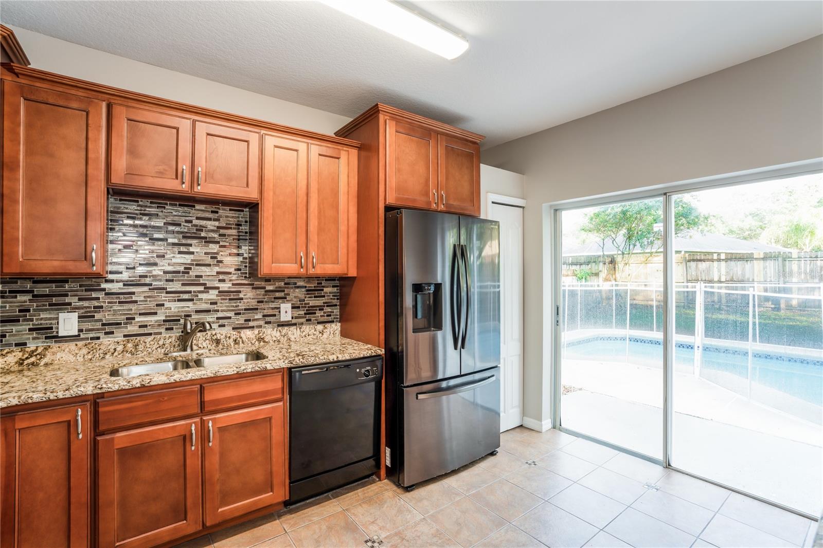 1011 Lake Shore Ranch, Seffner, FL 33584