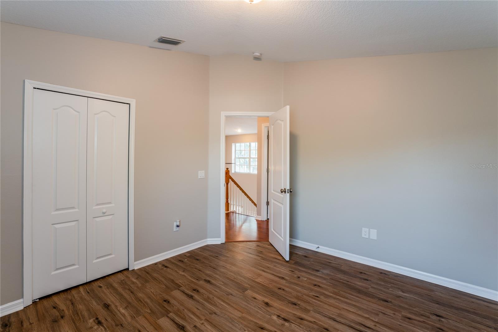 1011 Lake Shore Ranch, Seffner, FL 33584