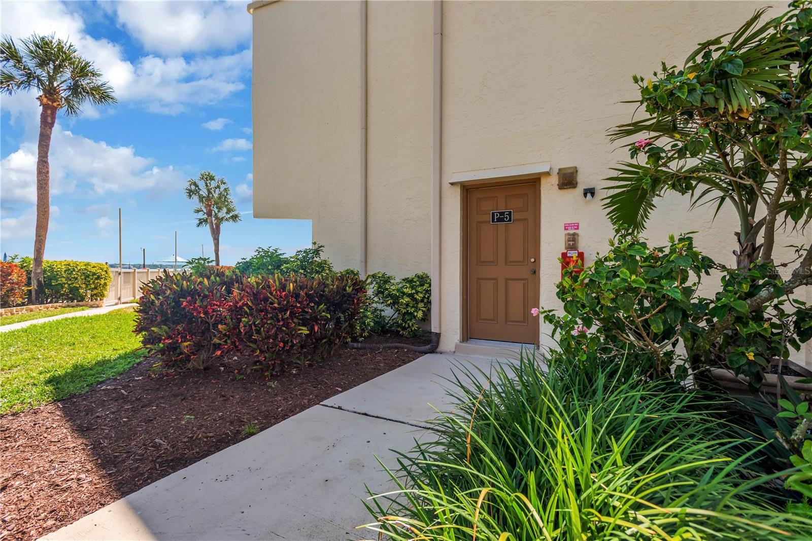 7520 Sunshine Skyway Unit P5, St Petersburg, FL 33711