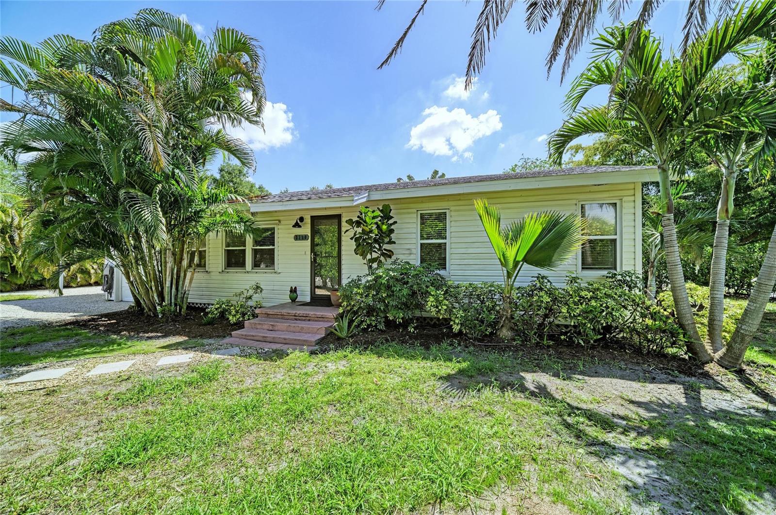 3710 Rilma, Sarasota, FL 34234