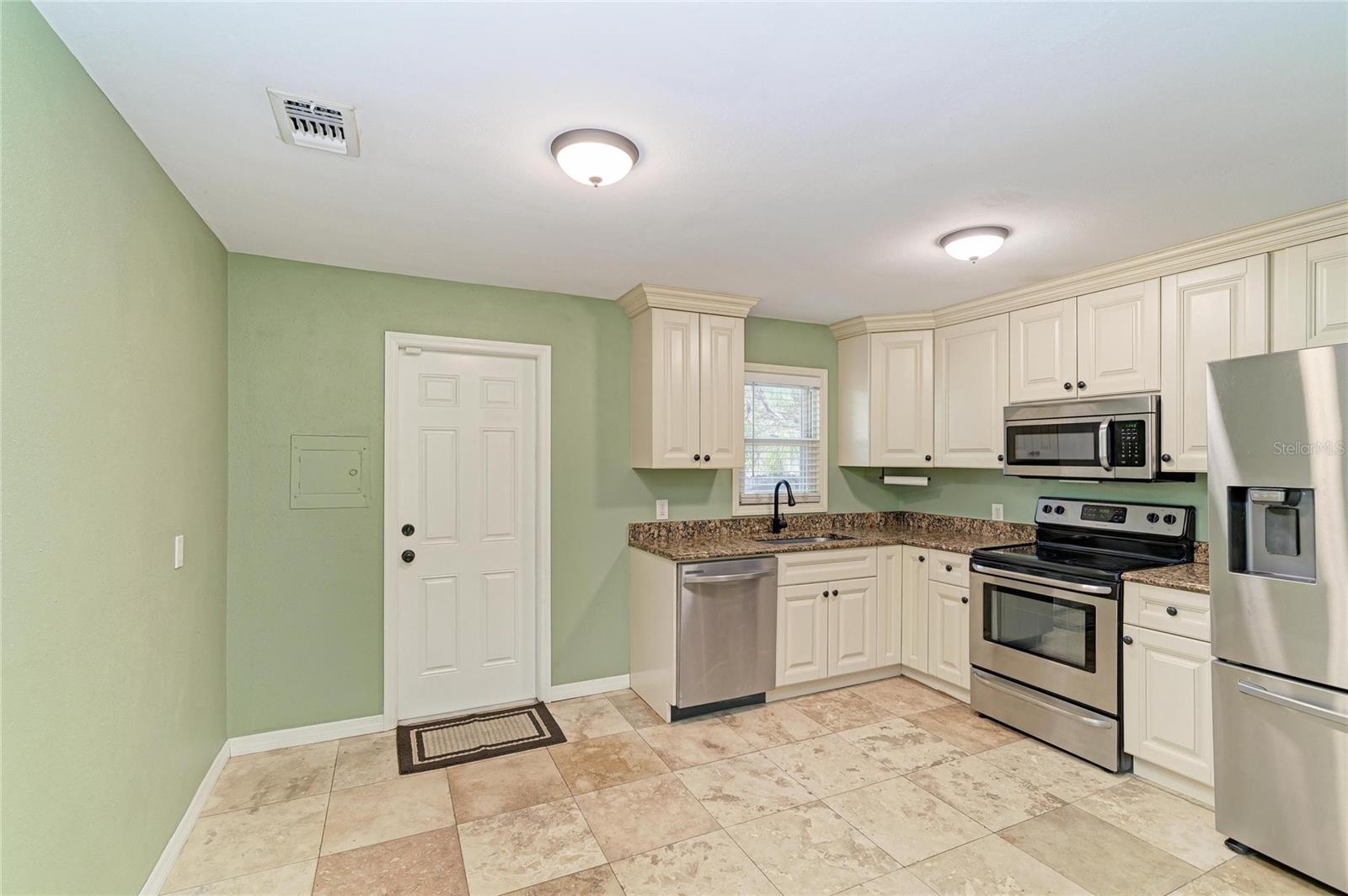 3710 Rilma, Sarasota, FL 34234