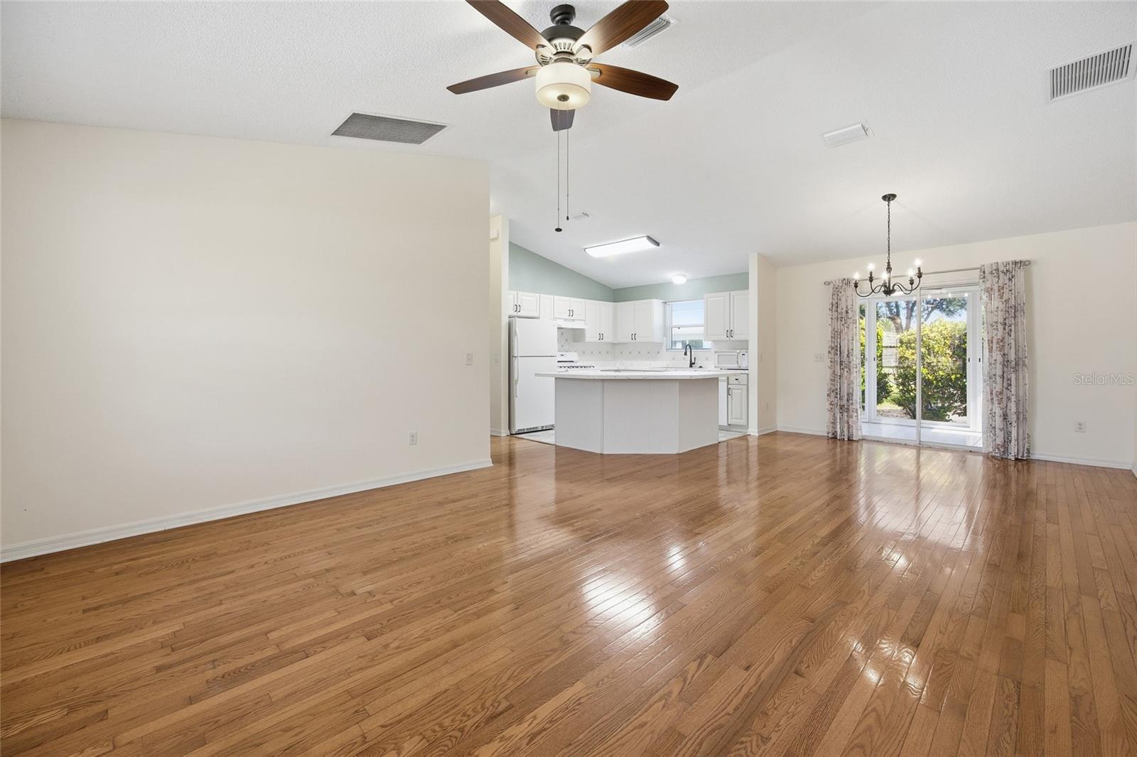 17705 93rd Hawthorne, The Villages, FL 32162