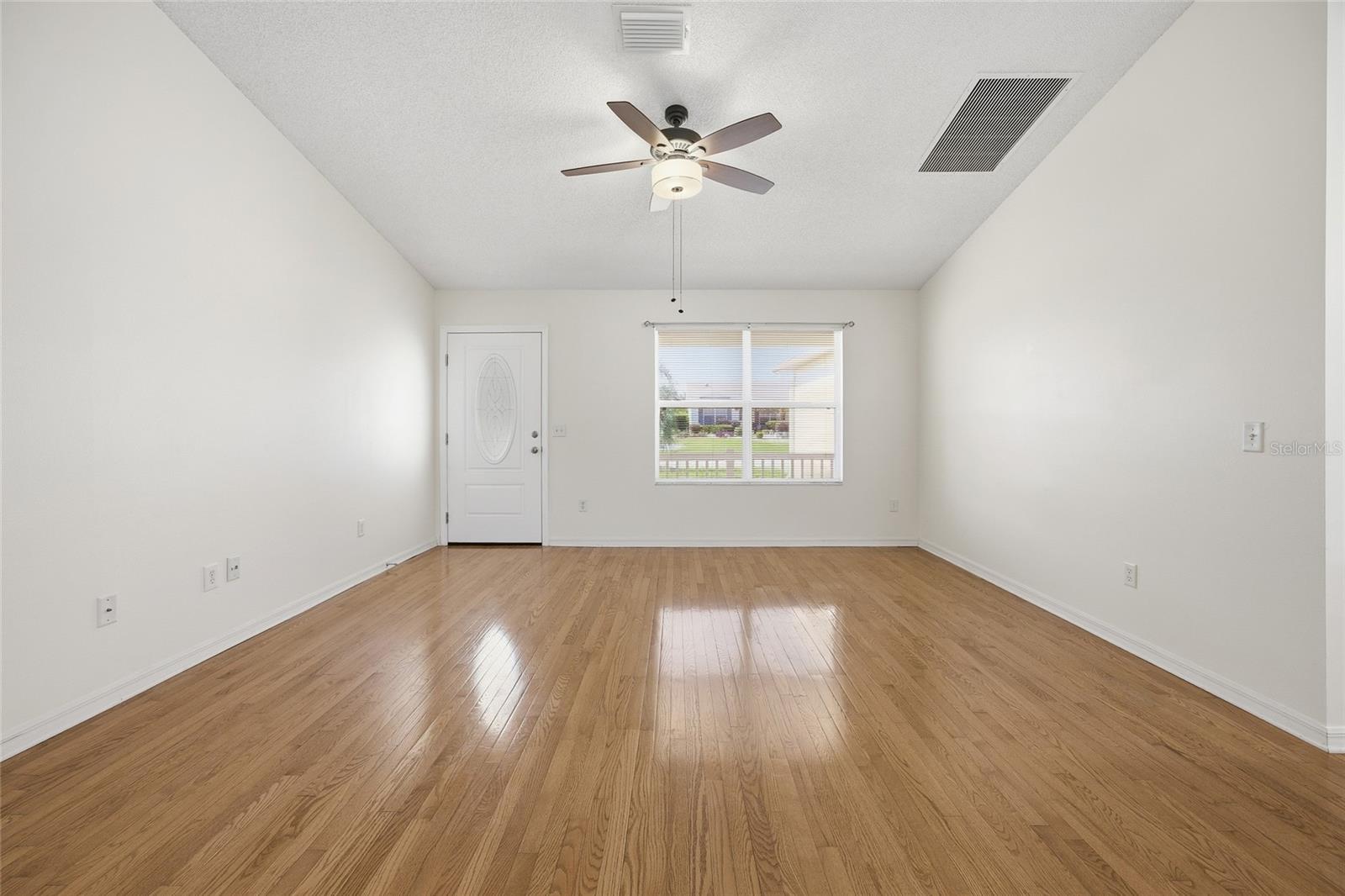 17705 93rd Hawthorne, The Villages, FL 32162