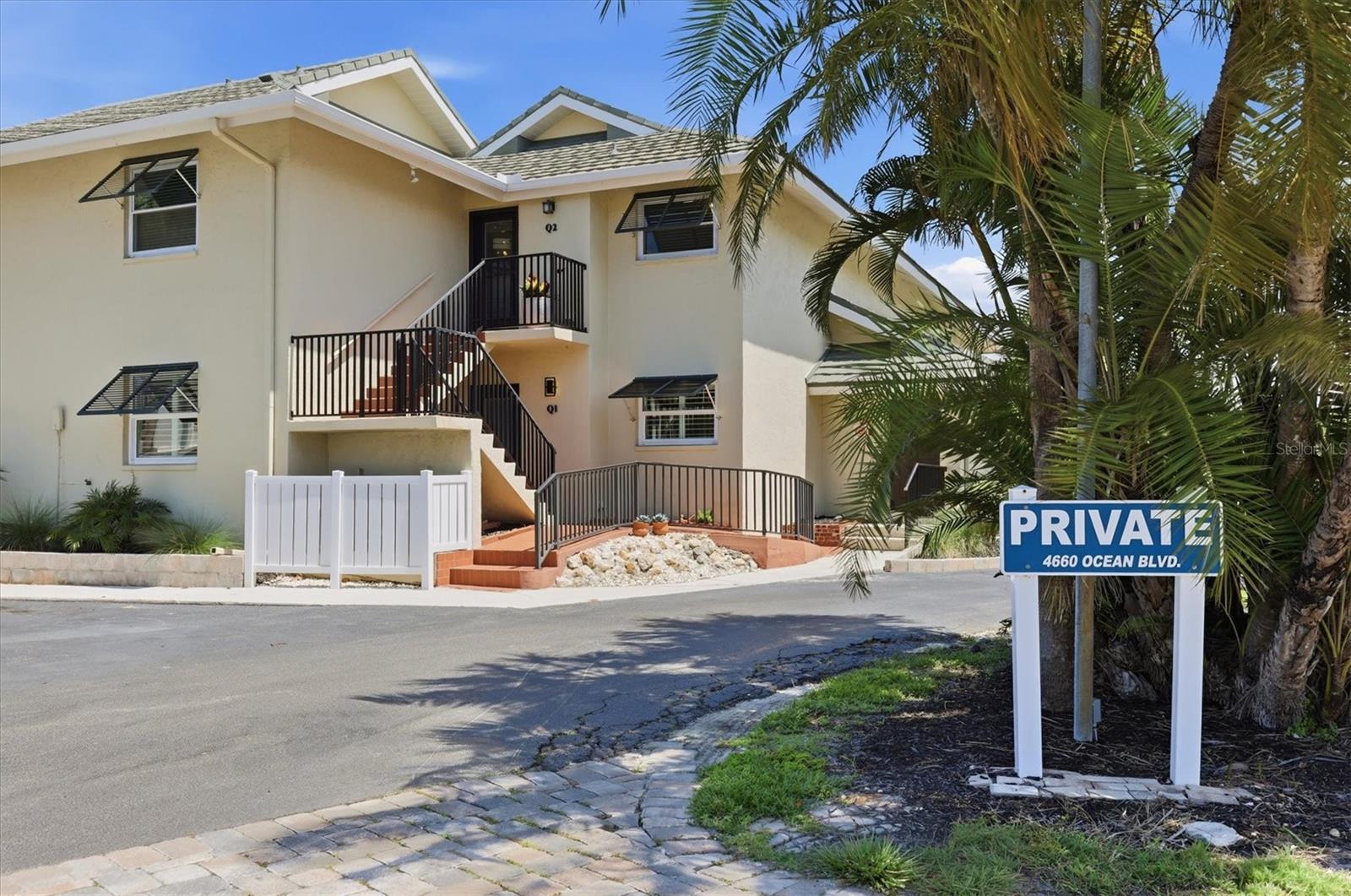 4660 Ocean Unit Q2, Sarasota, FL 34242
