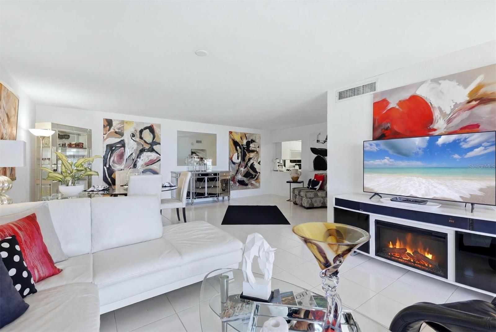 4660 Ocean Unit Q2, Sarasota, FL 34242
