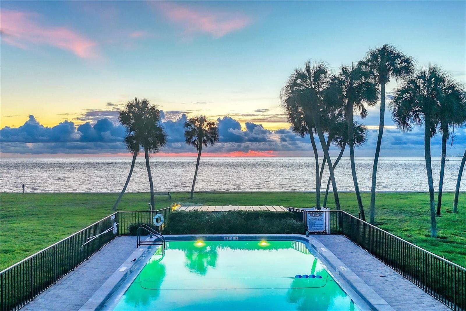 4660 Ocean Unit Q2, Sarasota, FL 34242