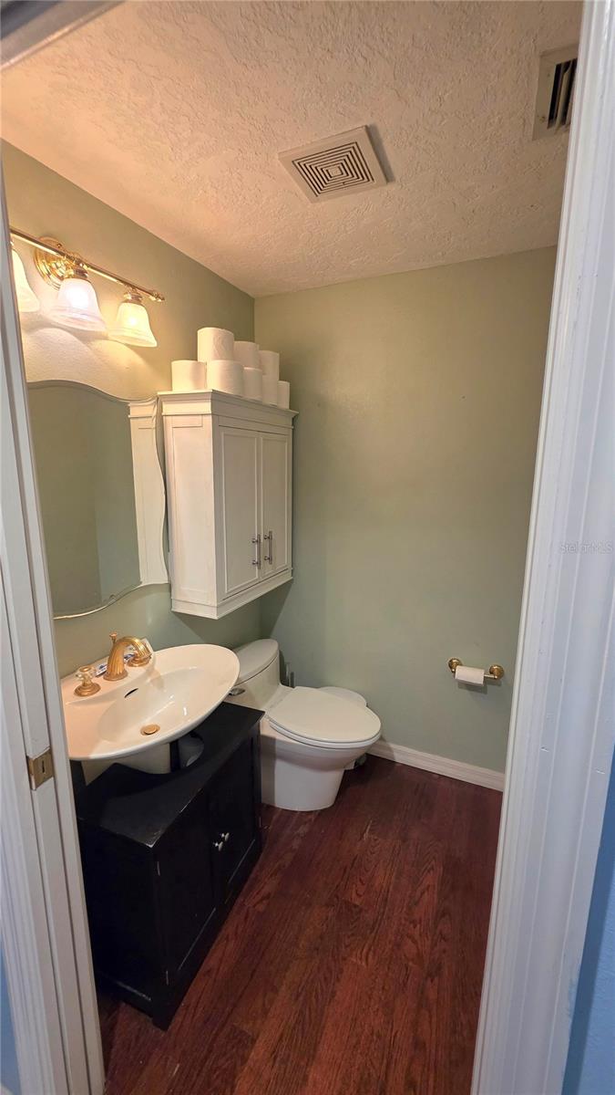 1808 Zipperer, Bradenton, FL 34212